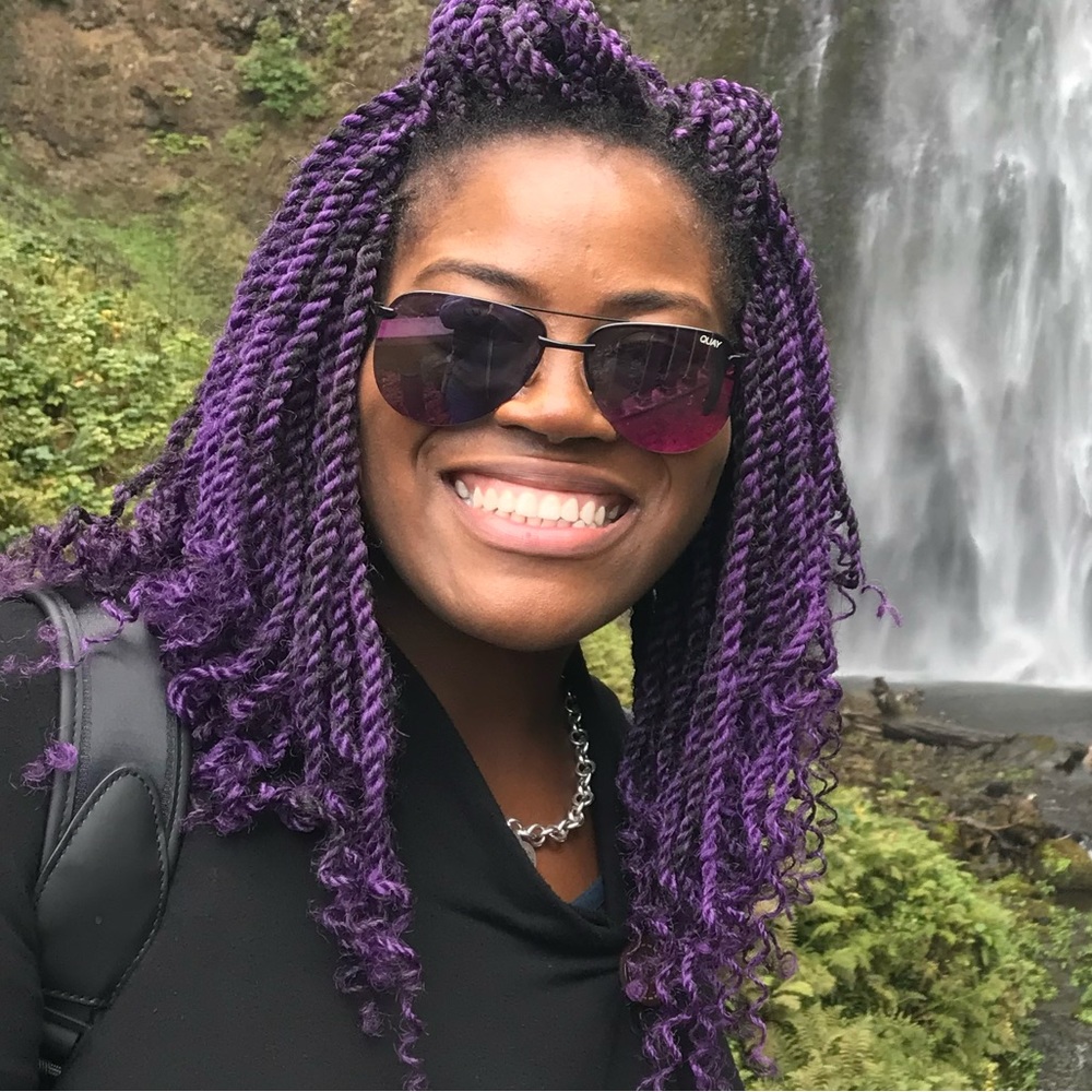 Meet your Posher, Alyssia